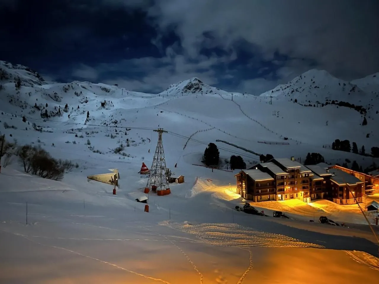 Nouveau A Belle Plagne - Pieds Des Pistes Et Esf ! La Plagne 0*,  France